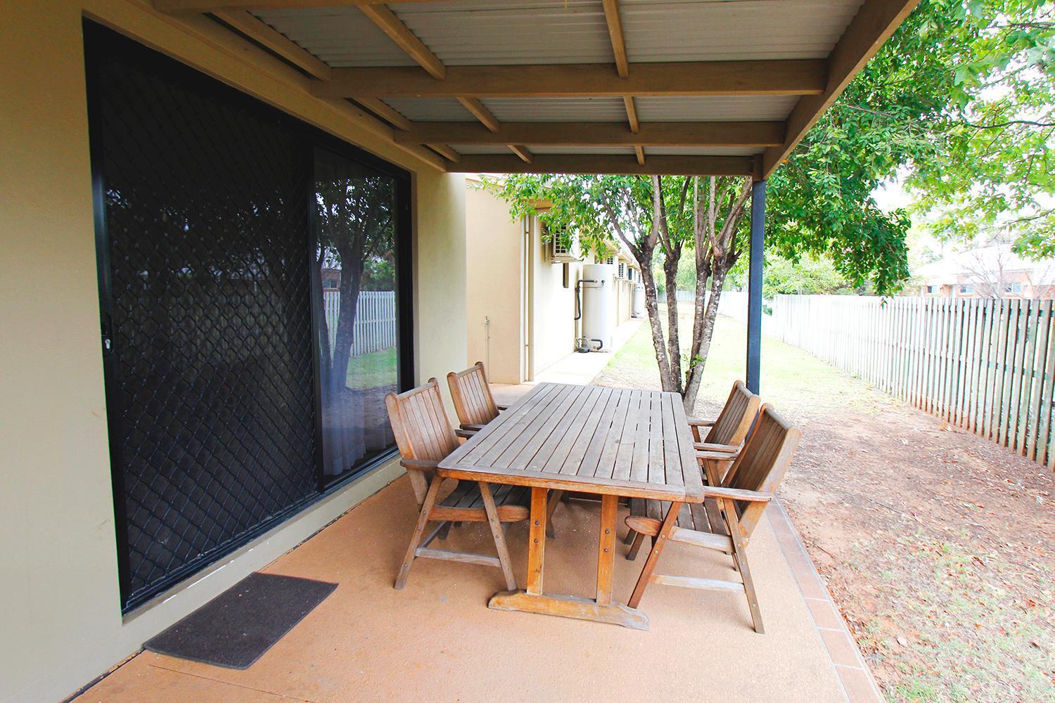 The Palms Motel Chinchilla Exterior foto